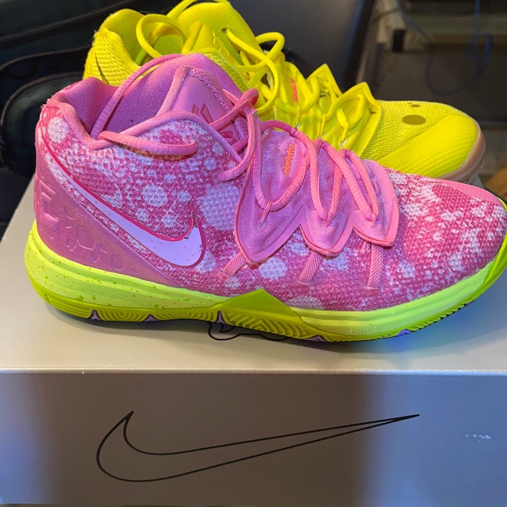 Kyrie 5 SBSP Mix Little Boys Size 2